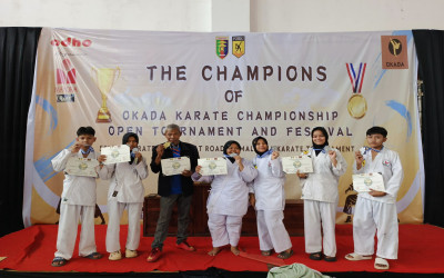 Tim Karate MAN 1 Lampung Selatan Raih Prestasi di Kejuaraan OKADA Karate Championship 2025